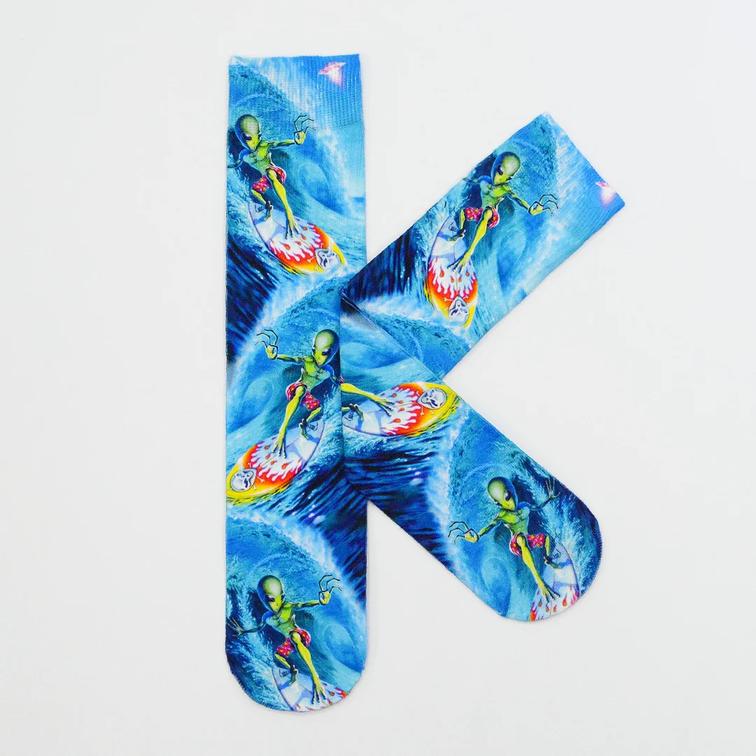 Calcetines Sublimados Extraterrestres Surfeando